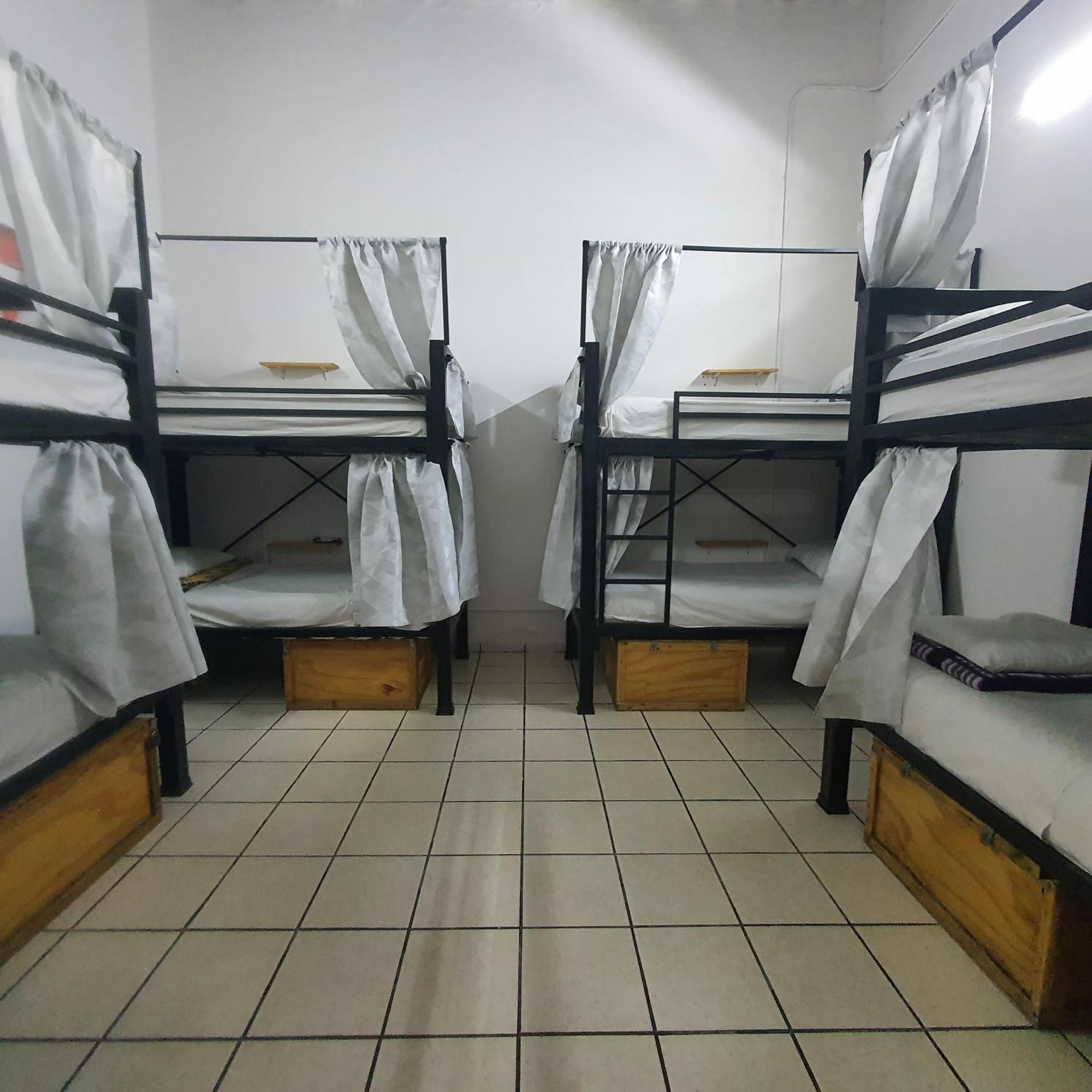 Sukha Hostel San Luis San Luis Potosi Ngoại thất bức ảnh