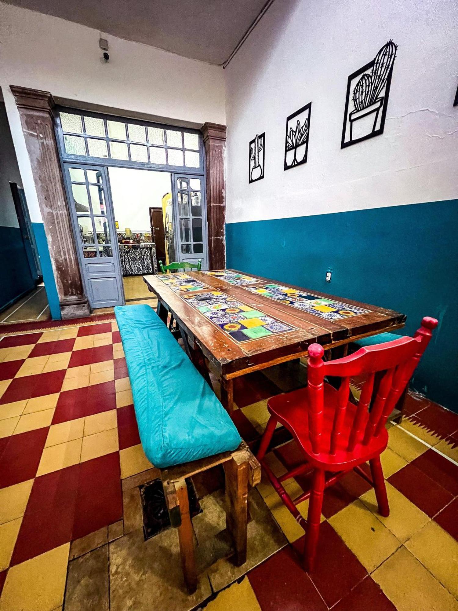 Sukha Hostel San Luis San Luis Potosi Ngoại thất bức ảnh